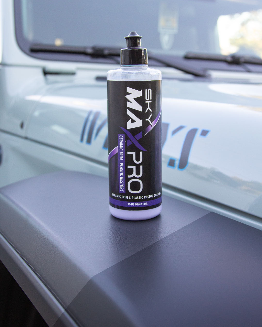Ceramic Trim, Vinyl, Rubber & Plastic Restore, SiO2 Ceramic Coating New Look Long Lasting High Shine Protectant