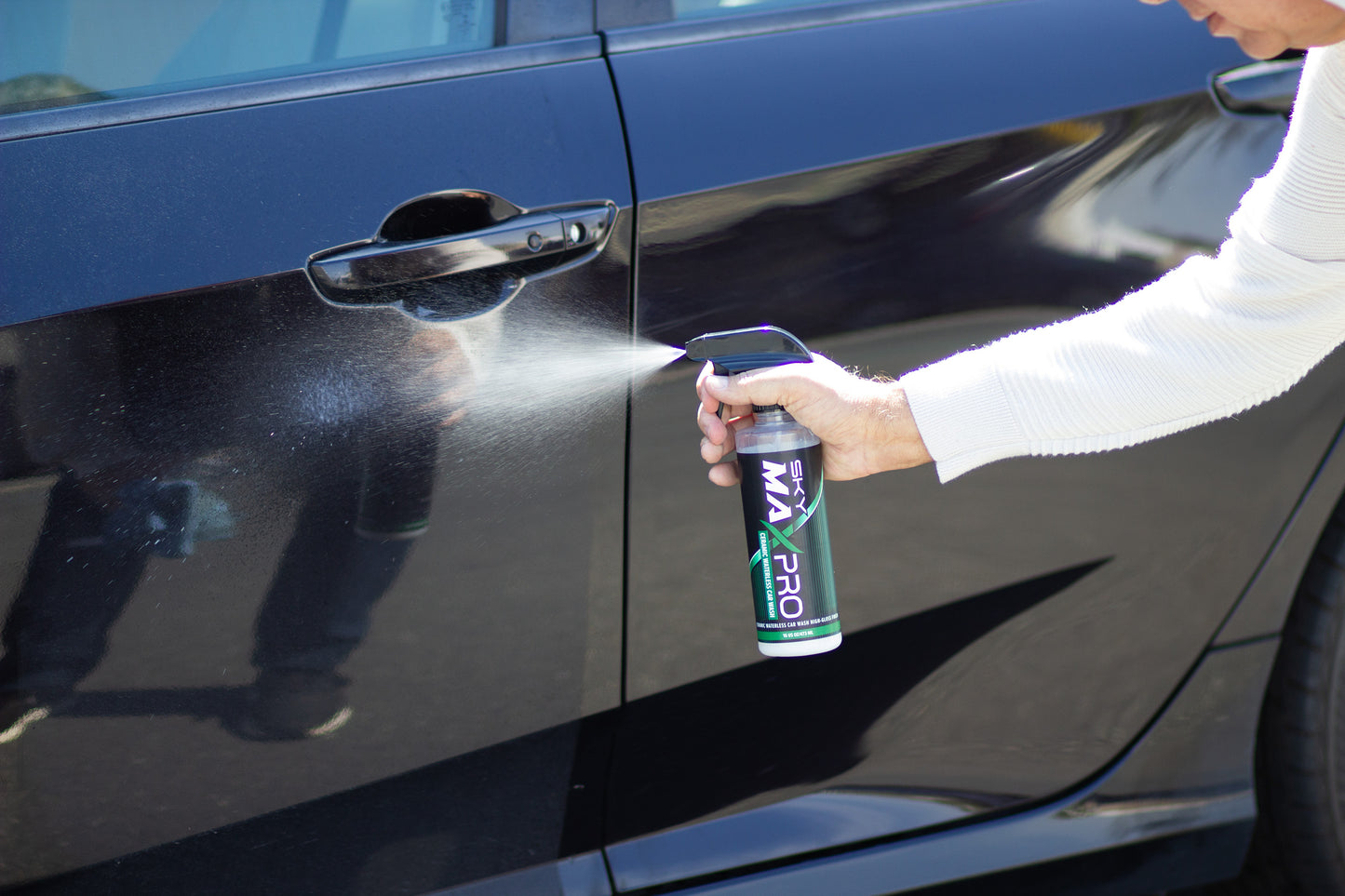 PRO Ceramic Waterless Car Wash Premium Aviation-Garde Cleaning with the latest Nanotechnology Without Swirling or Scratching